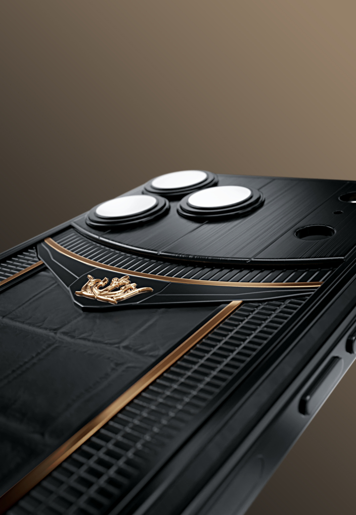 Gold plating Contour Black Edition