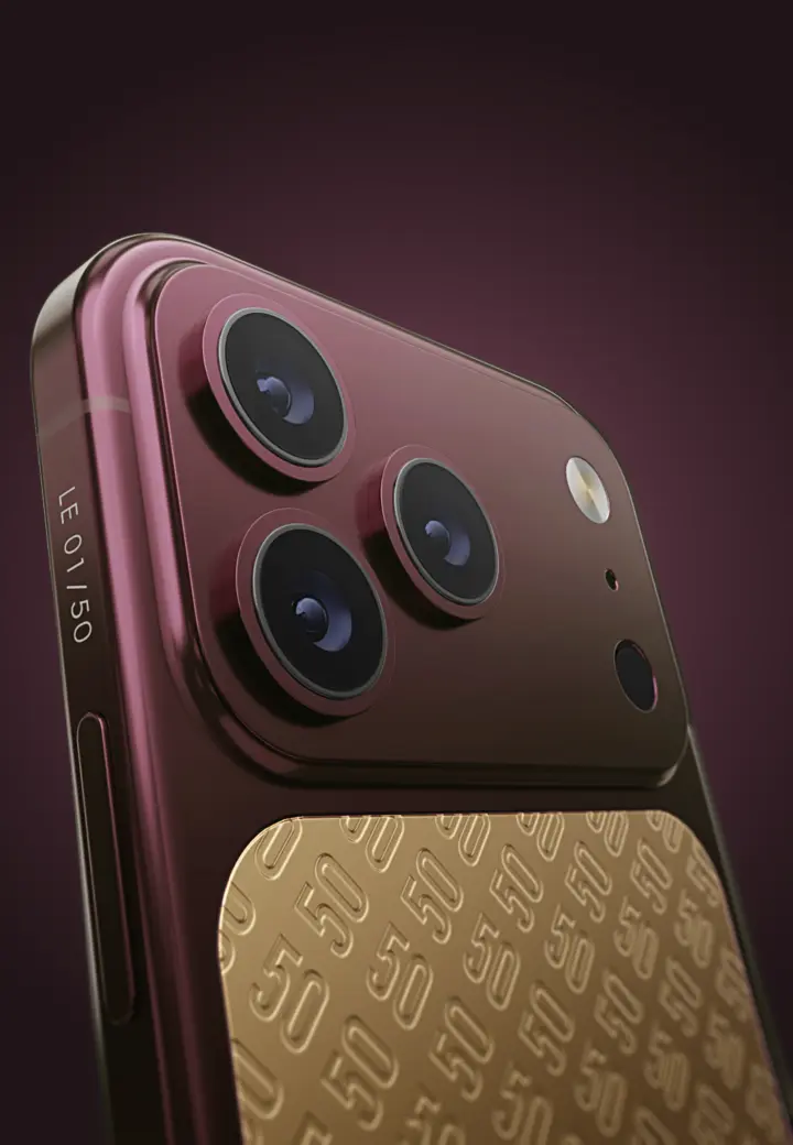 Camera Close-Up Gold Wine